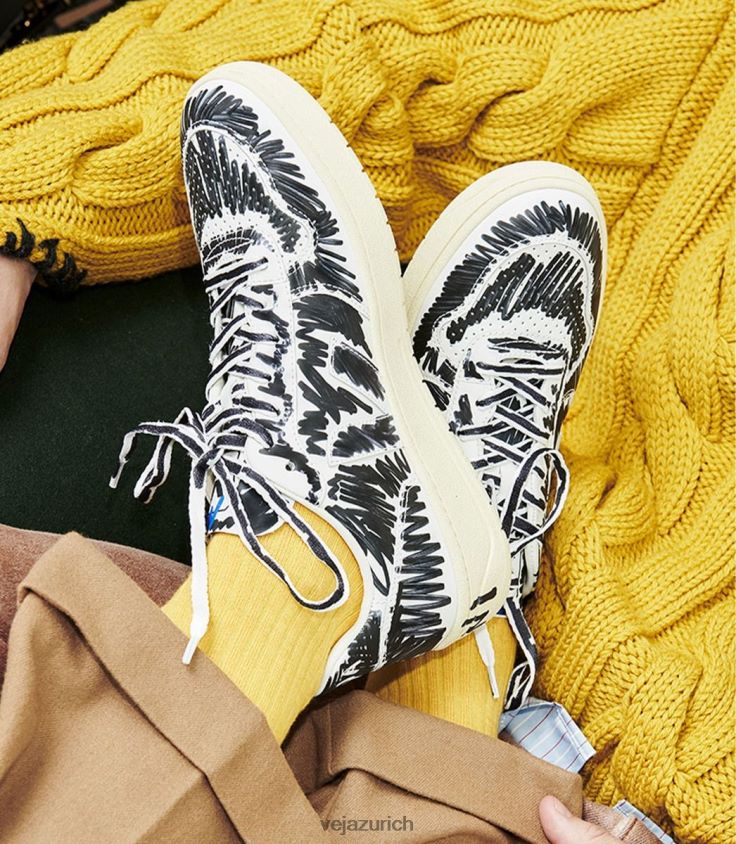 Veja X V-10 Leder Marni Vollschwarz P068V866